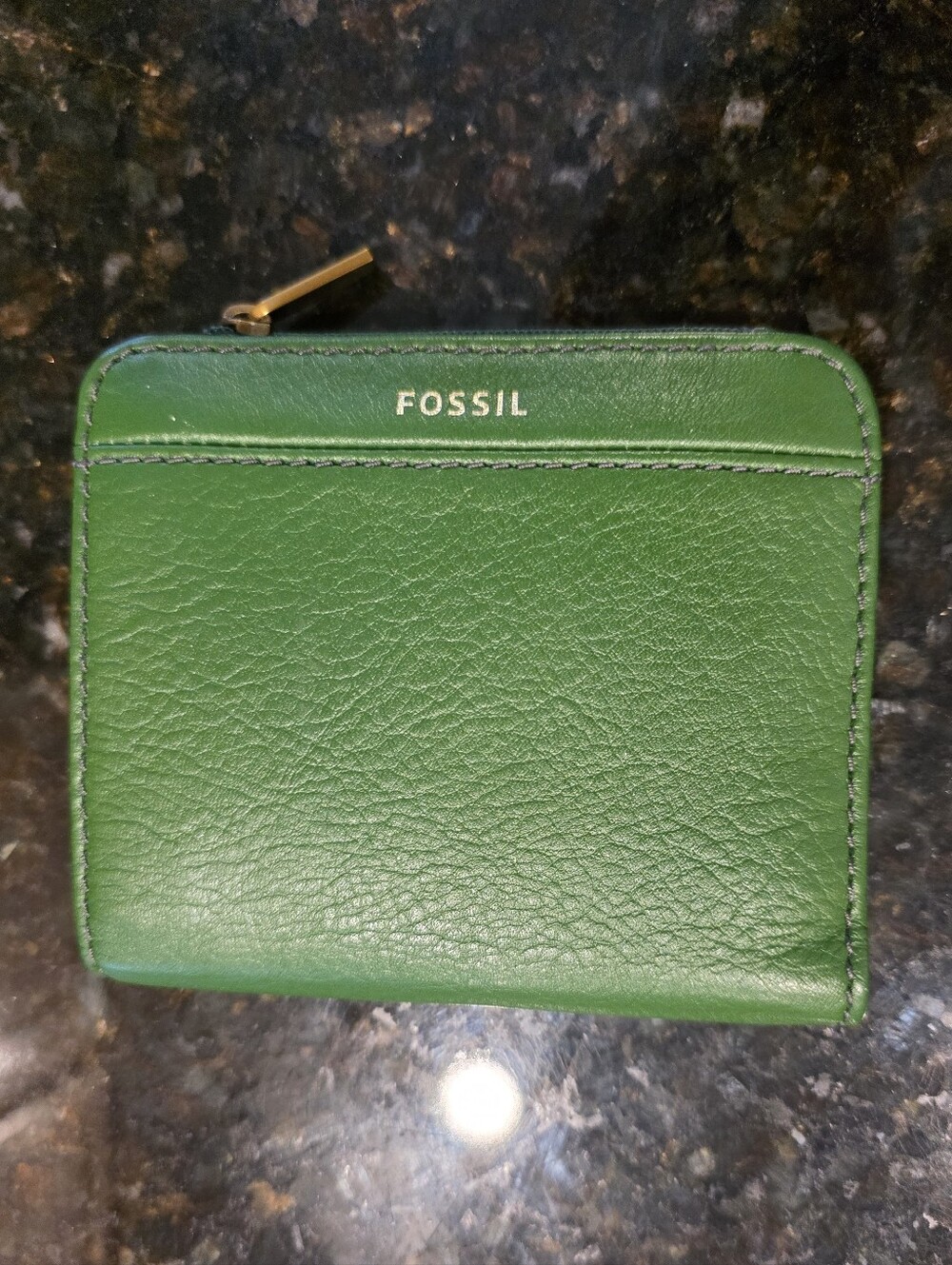 Fossil Green Leather Zip Wallet